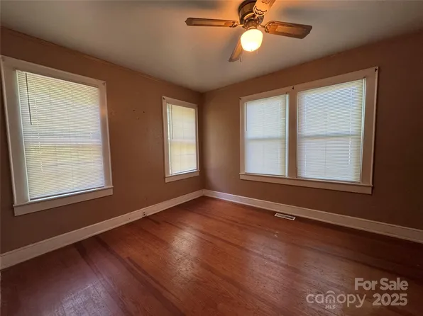 514 Saluda Rd, Chester, SC 29706