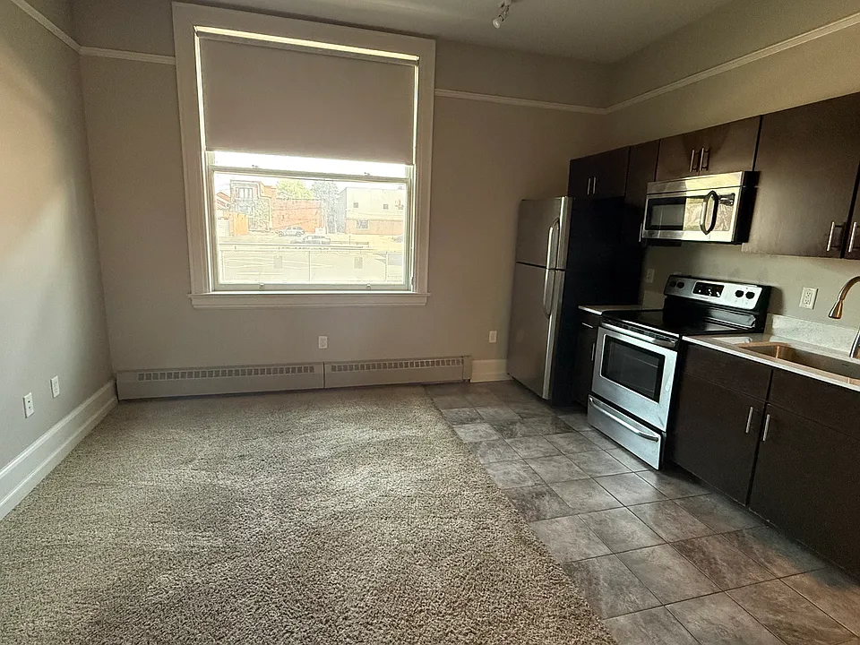 32 Johnson Park #106