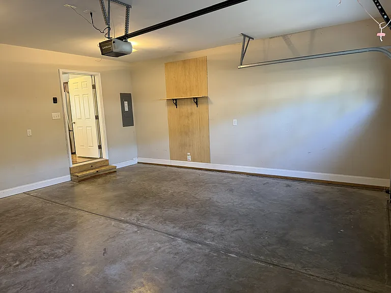 426 W Illinois Ave — Photo 29