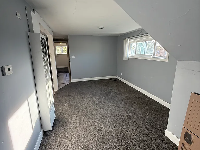 51 Laverack Ave #U — Photo 6