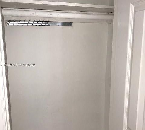 5th image of 1027 Euclid Ave #10