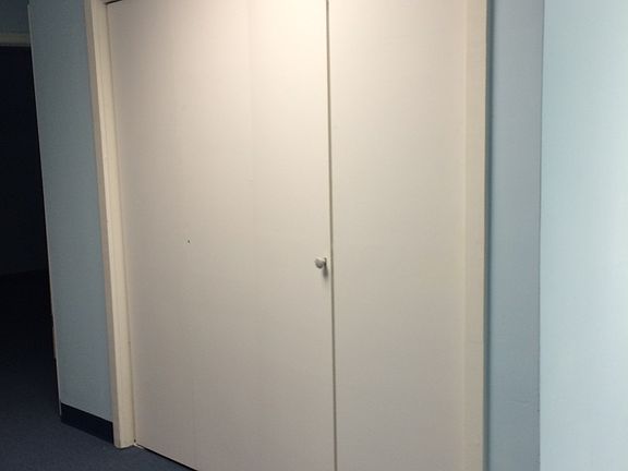 4th image of 206 Packets Ct