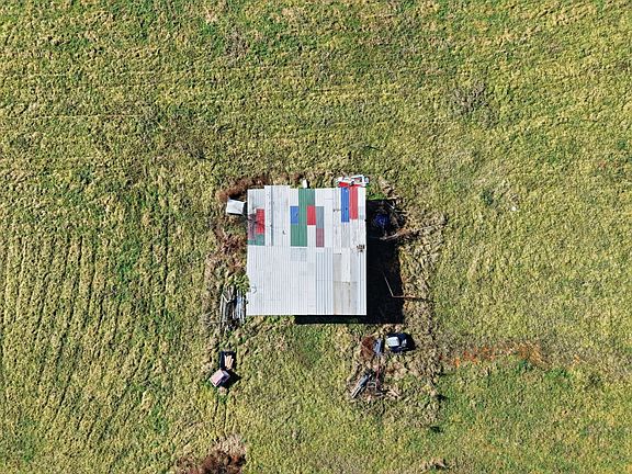 5th image of 640 Dotson Cemetery Rd