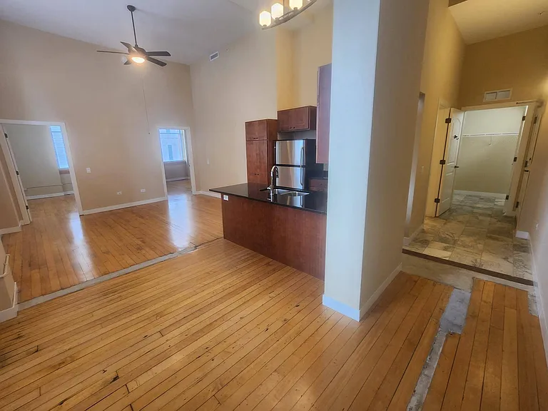 Pioneer Endicott — Photo 150