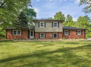8275 N Fox Hollow Rd, Bloomington, IN 47408