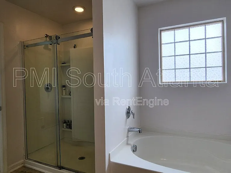4040 Alveston Dr — Photo 34