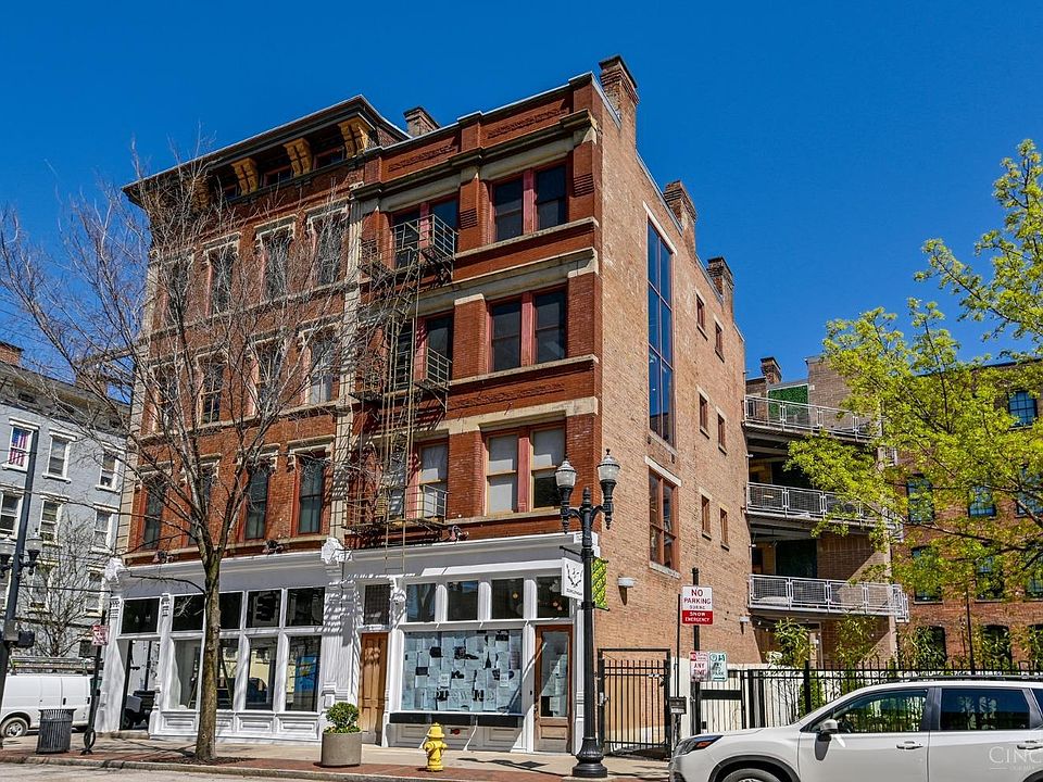 1st image of 1232 Vine St Unit 7