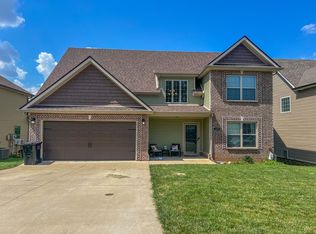 409 Wingfield Dr, Clarksville, TN 37043