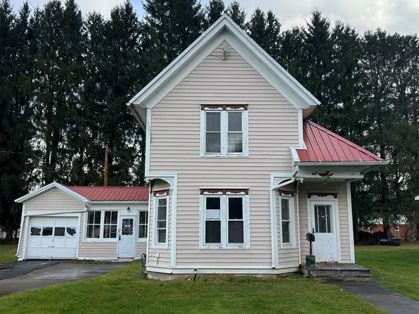 116 1st St, Westfield, PA 16950