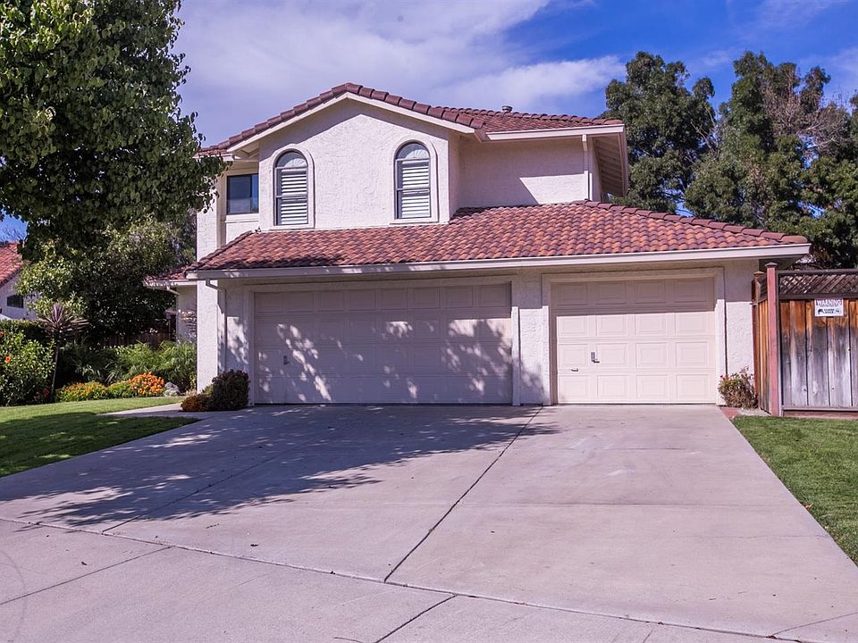 2nd image of 2255 Foothill Ranch Dr