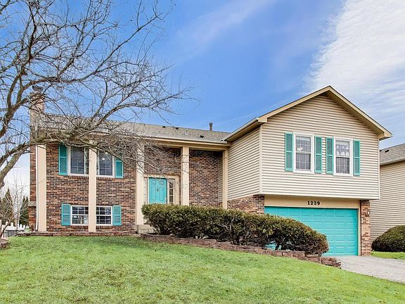 3rd image of 1239 Spring Valley Dr