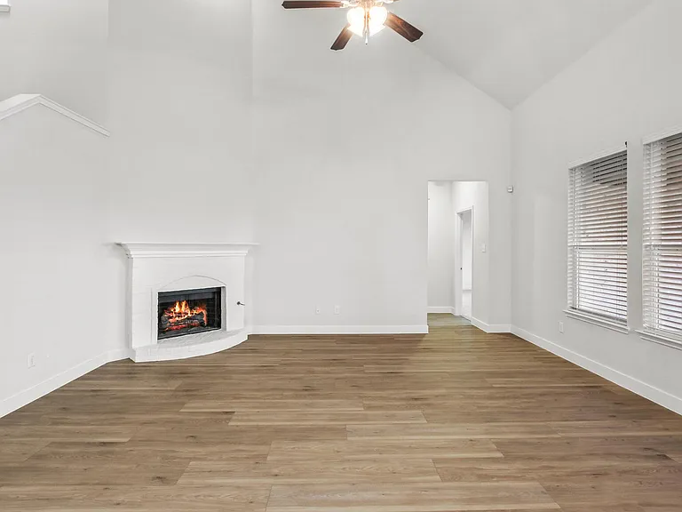 4408 Switchgrass St — Photo 9
