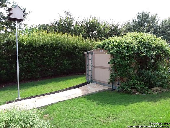 3rd image of 113 Hagen Dr