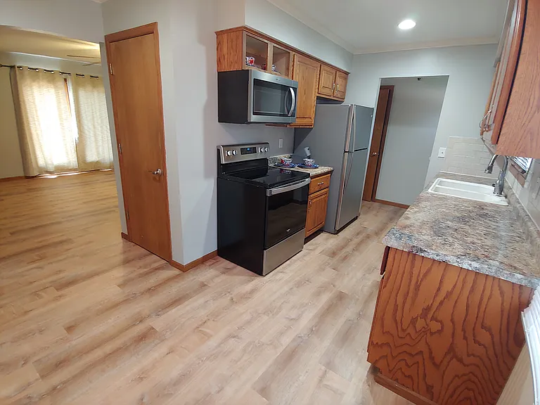 3520 Sunny Hill Dr — Photo 11