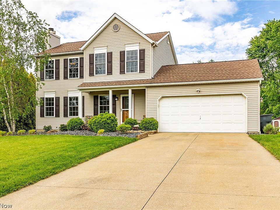 1st image of 436 Plum Creek Dr