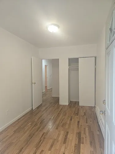 9 Hunterfly Pl Photo 1