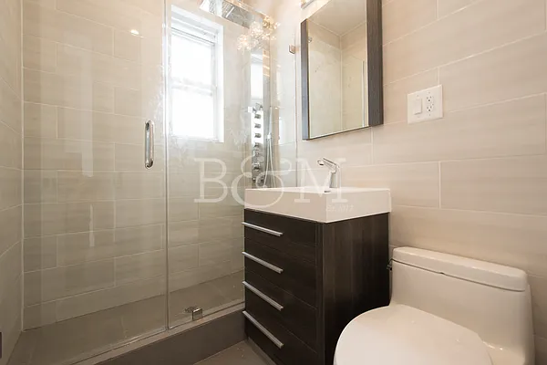 Rented by Brick&Mortar | media 17