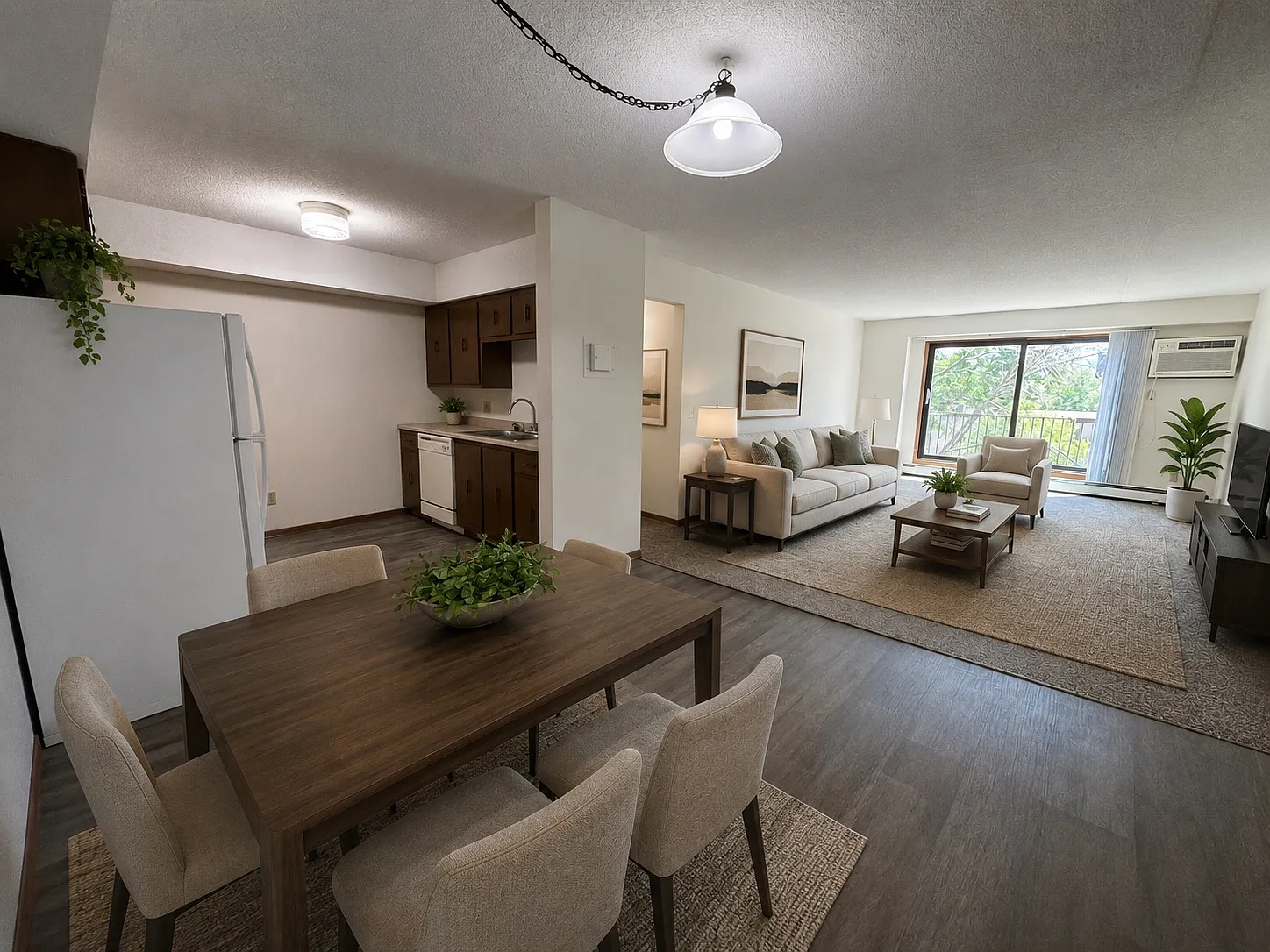 Creek Point Apartments — Photo 2