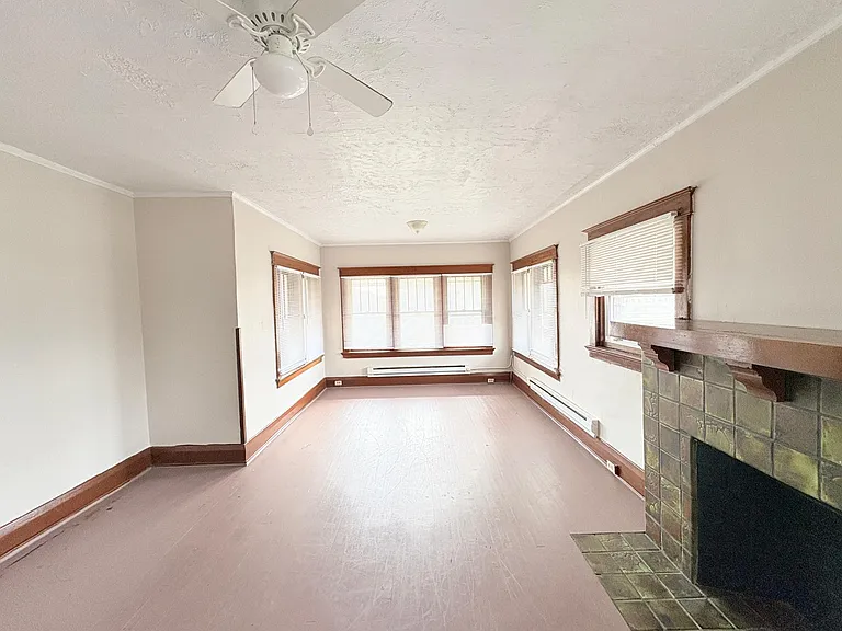 428 Machen St #5 — Photo 7