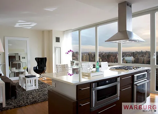 Rented by Warburg | media 9