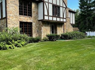 23 Carr Rd, Berlin, MA 01503