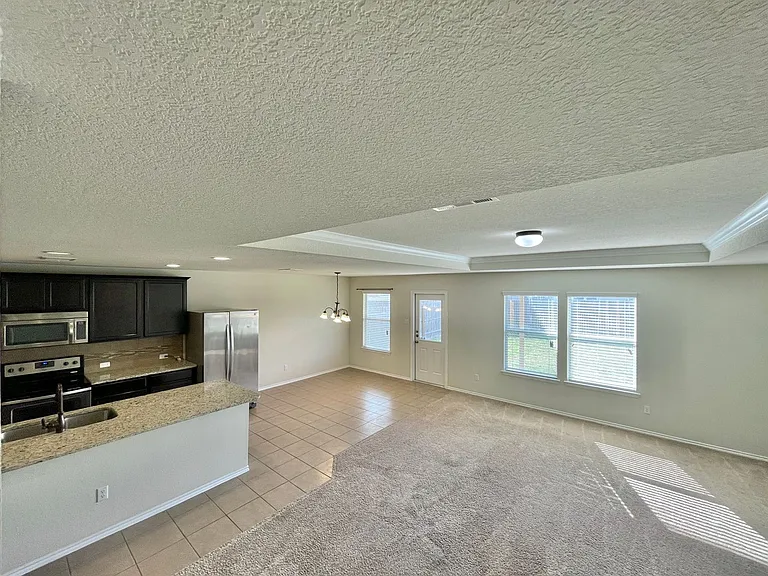 304 W Orion Dr — Photo 23