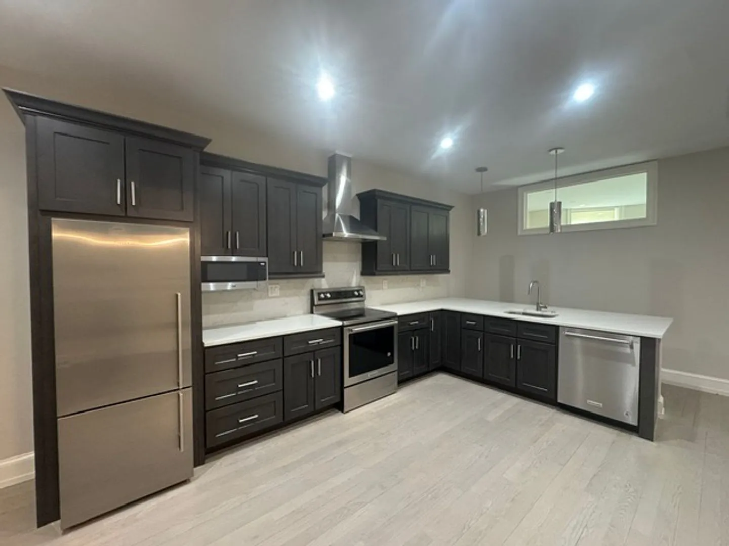 554 Massachusetts Avenue Realty, LLC — Photo 3