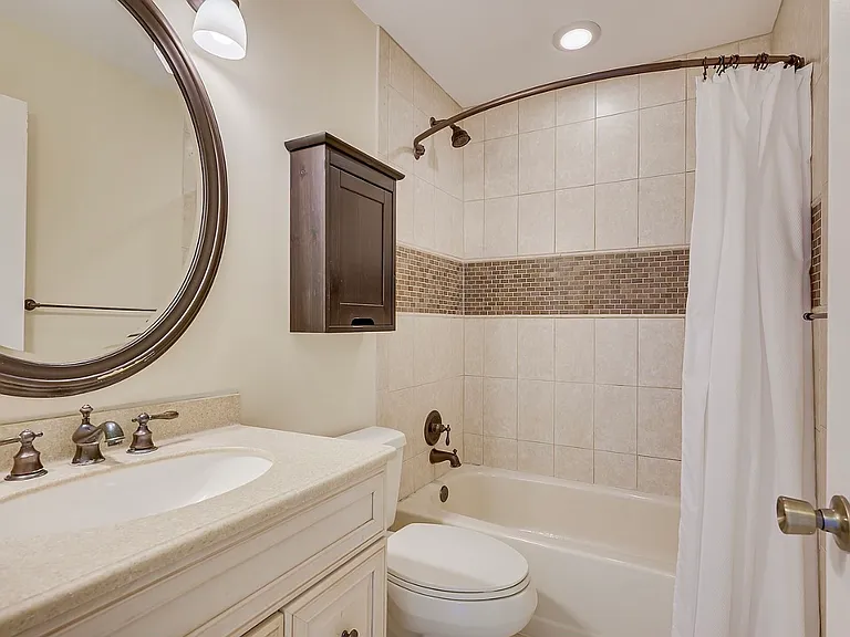 48 Tanglewood Ct — Photo 13