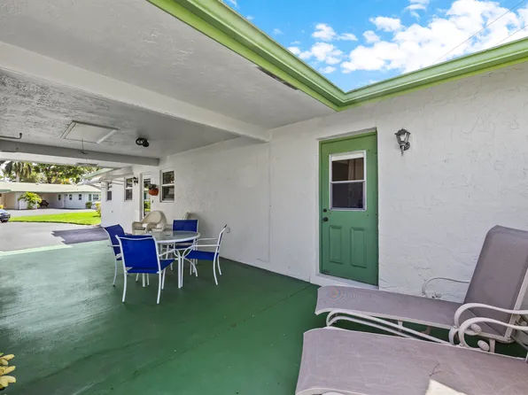 809 Meadowlark Lane, Delray Beach, FL 33445