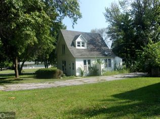 40 N Head St, Carthage, IL 62321