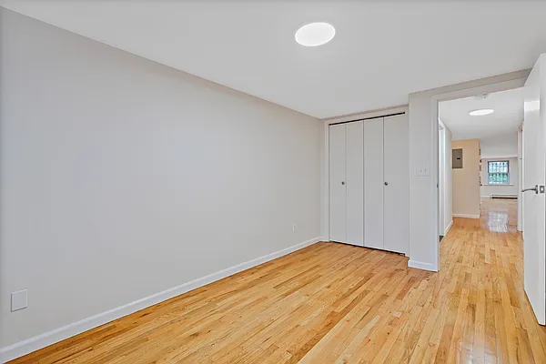 Sold by Daniel Gale Sotheby's International Realty | media 13