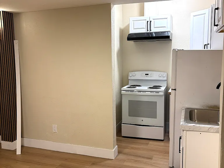 309 S Buena Vista Ave #1 — Photo 7