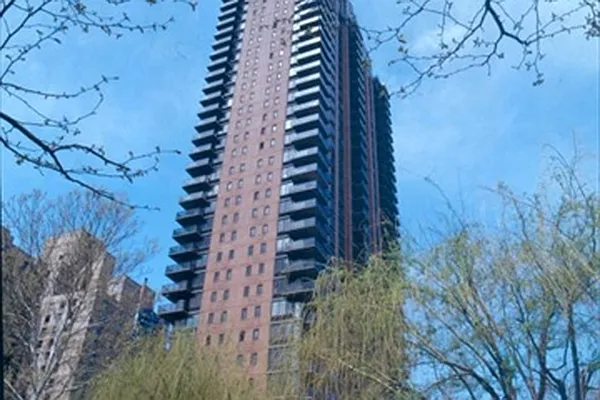 Rented by Kleier Residential | media 40