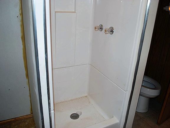 5th image of 560 Herrington Dr SE