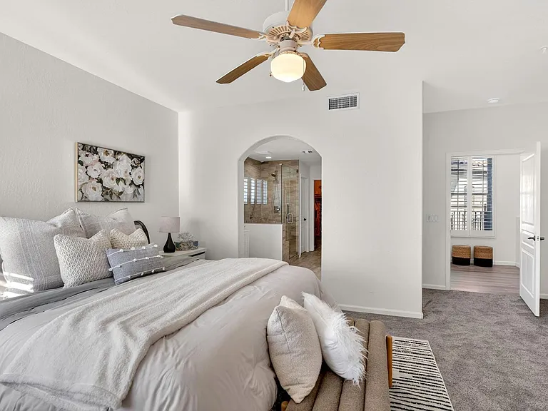 20802 Grayhawk Dr #1087 — Photo 42