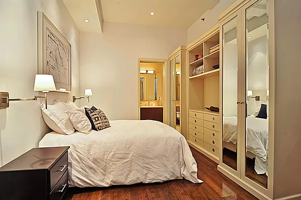 Sold by Corcoran | media 4