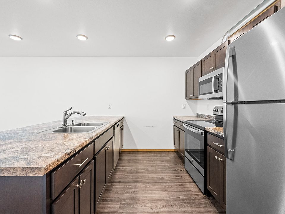 1st image of 2755 Stone Pointe Ct