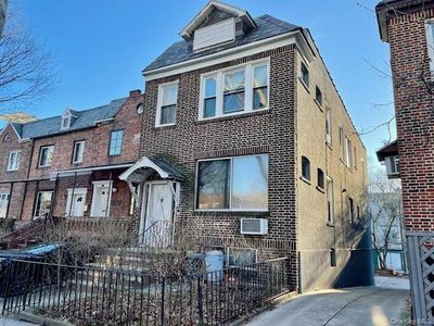 39-47 49th Street, Long Island City, NY, 11104