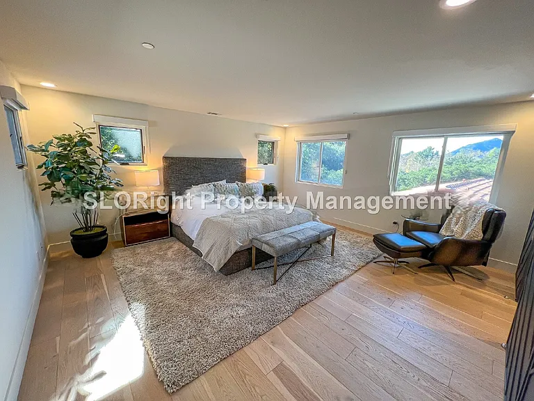 2279 San Luis Dr — Photo 17