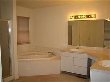 3rd image of 7665 Kathy Ln