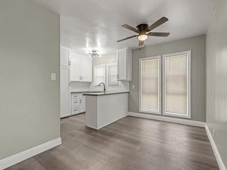 4018 & 4024 S Gelber Pl — Photo 6