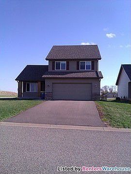 1st image of 1521 Connecticut Dr SE