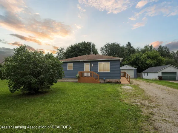 530 E Frederick Ave, Lansing, MI 48906