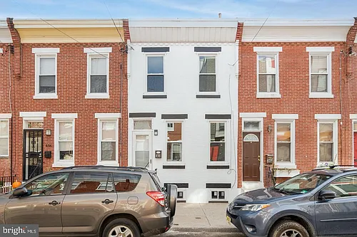 438 Dudley St Photo 1