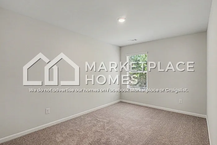 425 Oakwood Dr NW — Photo 22