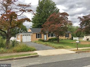 1814 Clinton Rd, Norristown, PA 19403