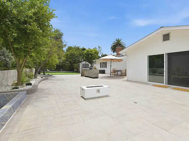 7152 Pomelo Dr — Photo 24