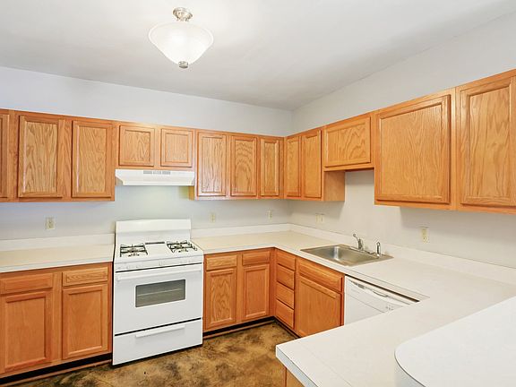 Unit 311 kitchen photographed February 2026. Features vary by apartment.