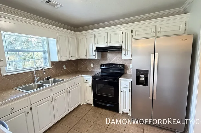 172 Cedar Spring Cir — Photo 7
