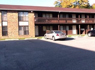 1045 Brookshire Ct APT 8, Belleville, IL 62221